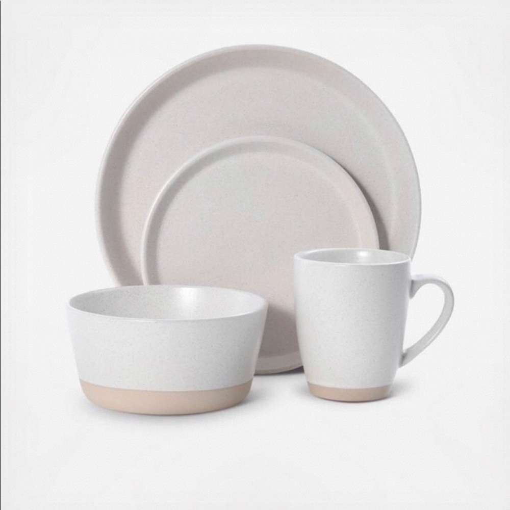 Beautiful 16 piece stone dish set